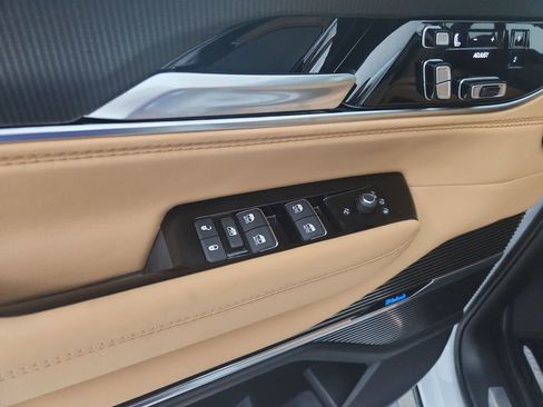 New 2026 Jeep Grand Wagoneer L Summit AWD/4WD image 20