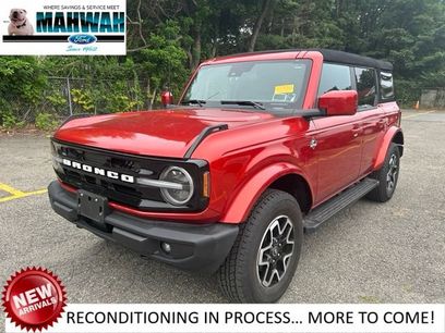 Certified 2024 Ford Bronco Outer Banks