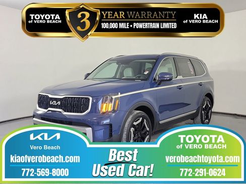 Used 2024 Kia Telluride EX w/ EX Captain's Chair Package FWD image 1