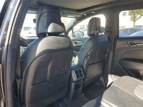 Certified 2023 Kia Sportage X-Line w/ X-Line Premium Package image 8