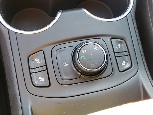 Used 2018 GMC Terrain SLE w/ Driver Convenience Package AWD/4WD image 24