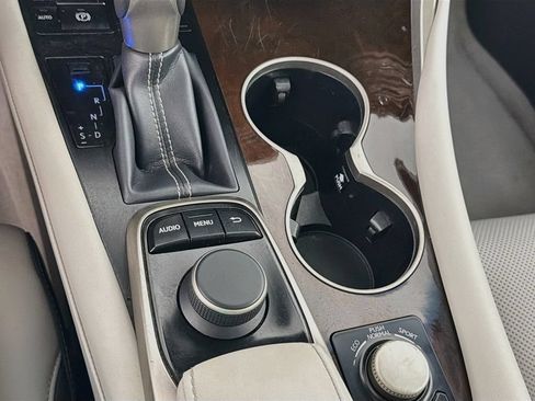 Used 2019 Lexus RX 350 FWD w/ Premium Package image 22