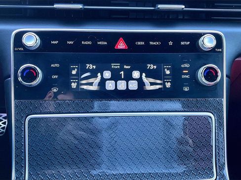 Used 2025 Genesis GV80 3.5T e-SC image 31