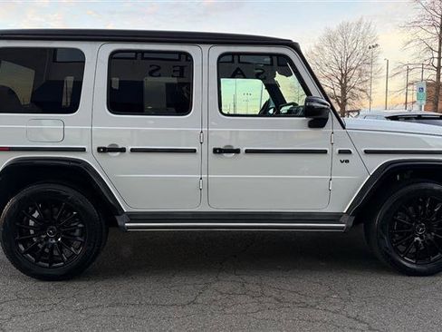 Used 2021 Mercedes-Benz G 550 image 6