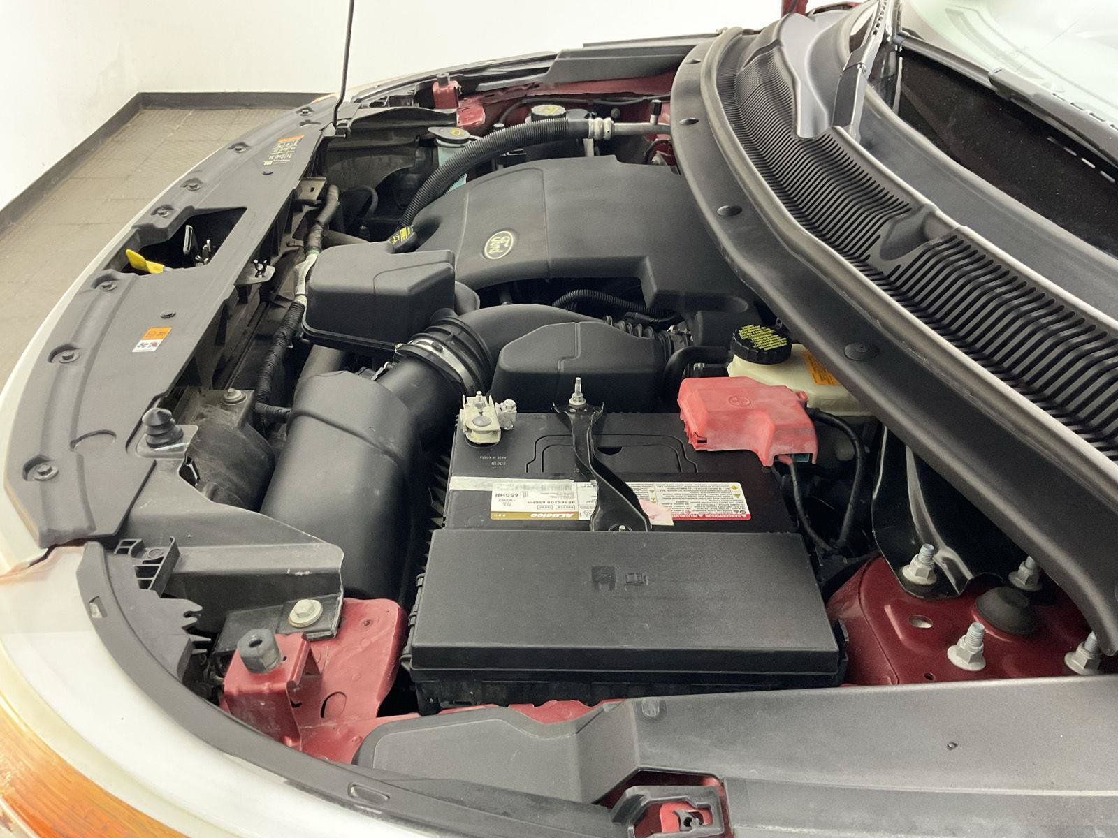 Used 2013 Ford Explorer XLT AWD/4WD image 18