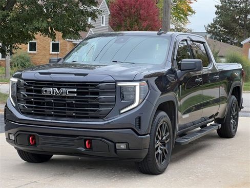 Used 2022 GMC Sierra 1500 Elevation image 41