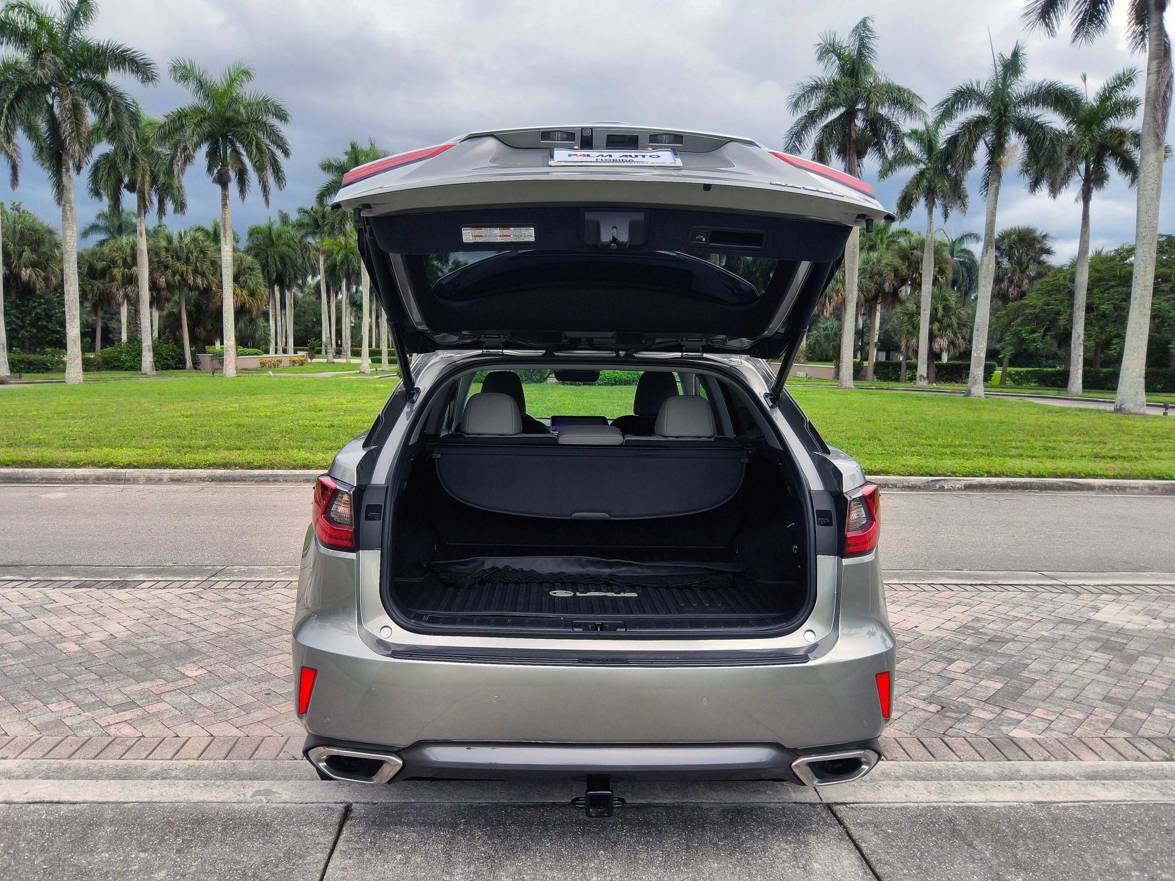 Used 2019 Lexus RX 350 AWD w/ Navigation Package image 17