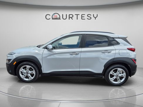 Certified 2022 Hyundai Kona SEL w/ Cargo Package FWD image 2