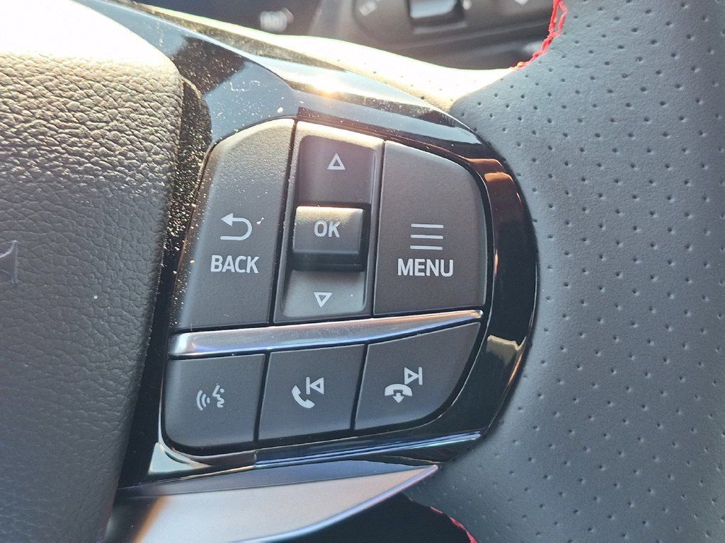 Used 2026 Ford Explorer ST-Line w/ ST-Line Street Pack RWD image 26