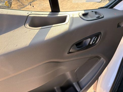 New 2026 Ford Transit 250 148 Medium Roof Extended AWD image 35