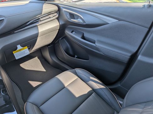 New 2026 Buick Envista Avenir FWD image 15