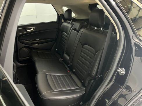 Used 2019 Ford Edge SEL w/ Equipment Group 201A AWD/4WD image 19