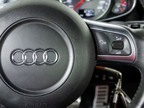 Used 2012 Audi R8 V8 w/ Convenience Pkg AWD/4WD image 10
