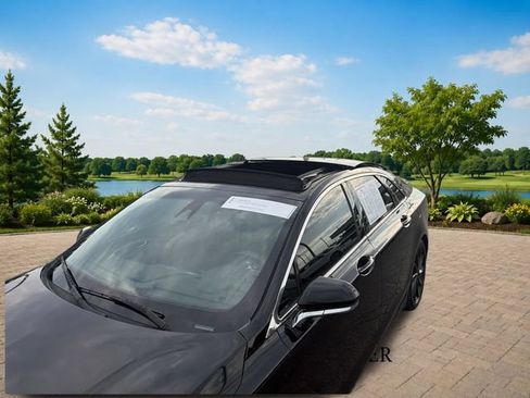 Used 2020 Lincoln MKZ Reserve w/ Monochromatic Package FWD image 25
