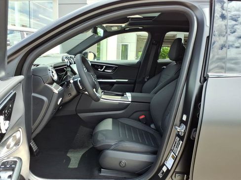 New 2026 Mercedes-Benz GLC 300 4MATIC image 11