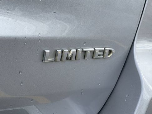 Used 2021 Jeep Grand Cherokee Limited AWD/4WD image 8