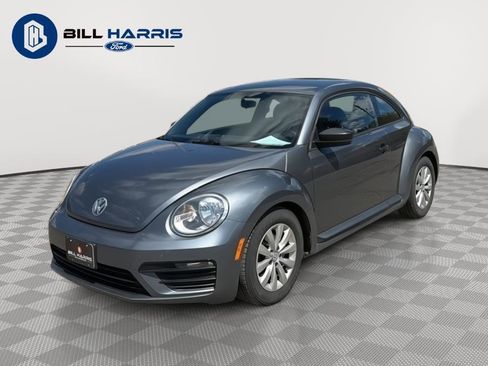 Used 2018 Volkswagen Beetle 2.0T S FWD image 1