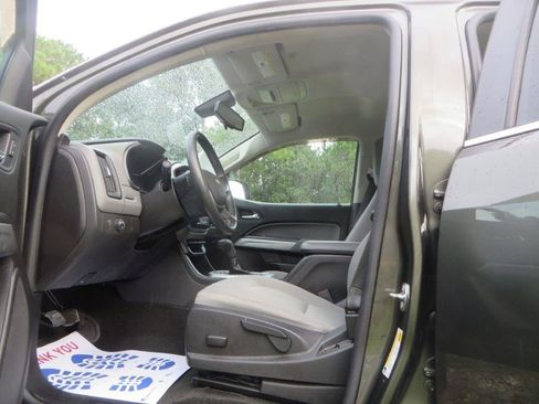 Used 2018 Chevrolet Colorado LT RWD image 10