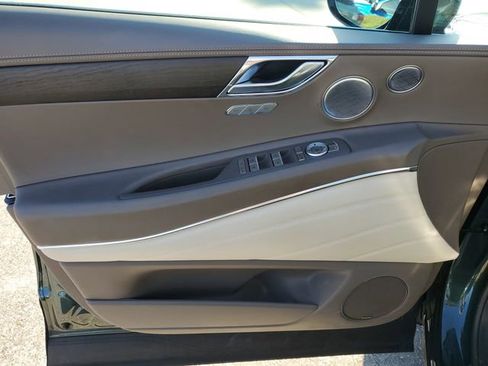 Used 2023 Genesis GV80 2.5T w/ Advanced Package image 18