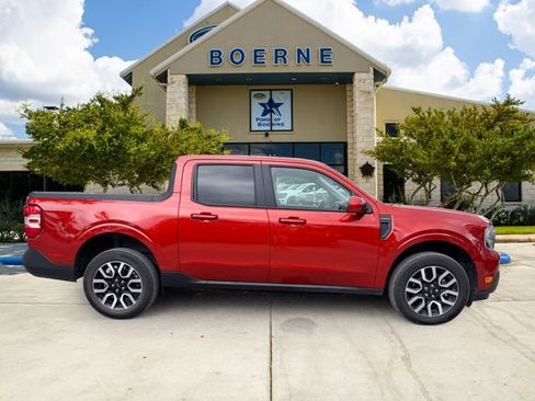 Used 2023 Ford Maverick Lariat w/ Lariat Luxury Package FWD image 7