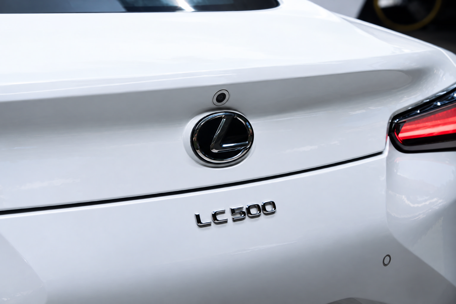 Used 2018 Lexus LC 500 Coupe RWD image 19