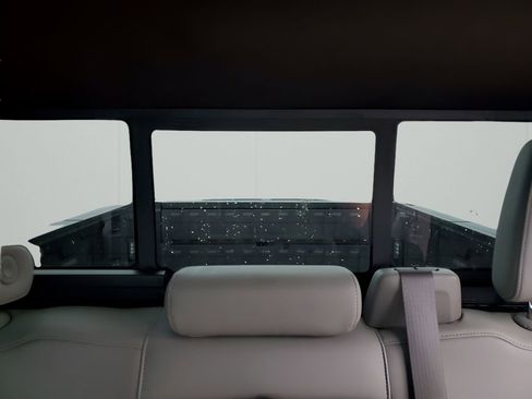 Used 2020 GMC Sierra 1500 SLT image 25