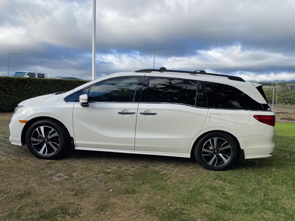 Used 2019 Honda Odyssey Elite image 4
