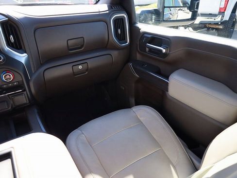 Used 2020 Chevrolet Silverado 3500 LTZ w/ LTZ Convenience Package AWD/4WD image 21