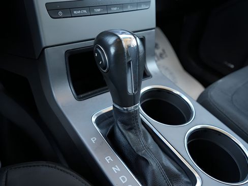 Used 2015 Ford Flex SE FWD image 30