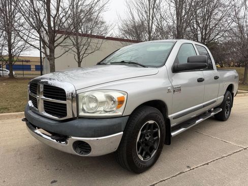 Used 2009 Dodge Ram 2500 Truck SXT image 13