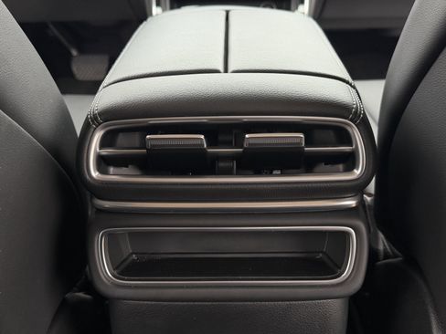 Used 2025 Genesis GV80 2.5T Standard image 28