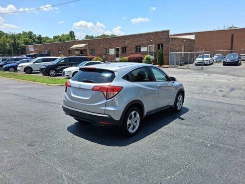 Used 2016 Honda HR-V EX image 5