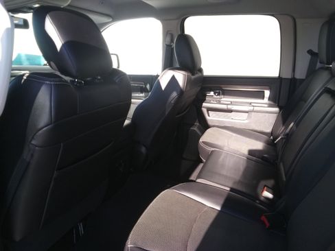 Used 2017 RAM 1500 Laramie w/ Convenience Group image 9