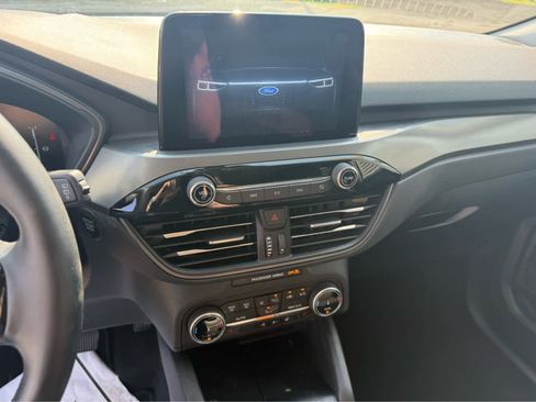 Used 2023 Ford Escape Active image 13