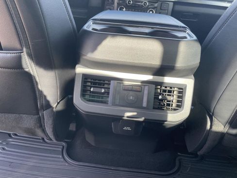 Used 2025 Ford F350 Lariat w/ Lariat Ultimate Package image 22