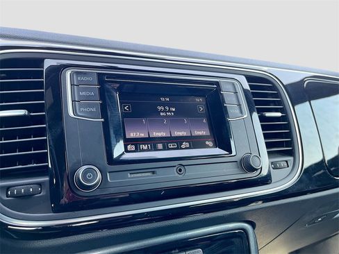 Used 2019 Volkswagen Beetle 2.0T S image 14