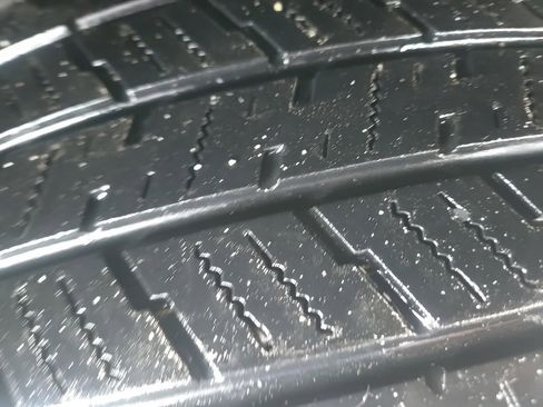 Used 2021 Nissan Frontier SV image 24