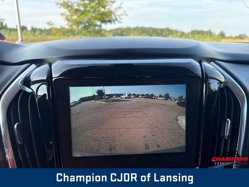 Used 2018 Chevrolet Traverse LT AWD/4WD image 25