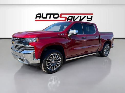 Used 2022 Chevrolet Silverado 1500 LTZ w/ Safety Package II AWD/4WD image 3