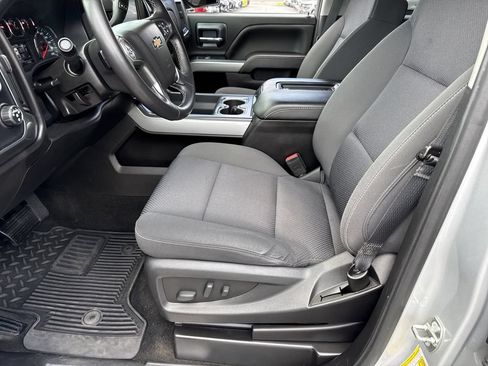 Used 2018 Chevrolet Silverado 1500 LT w/ True North Edition AWD/4WD image 9