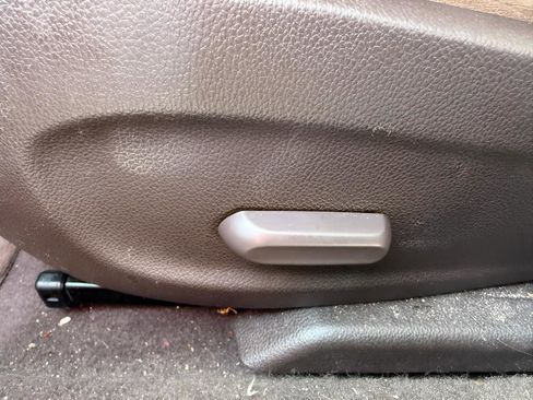 Used 2014 Buick Verano Leather FWD image 7