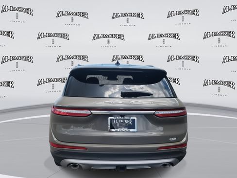 New 2025 Lincoln Corsair Reserve w/ Equipment Group 202A image 4