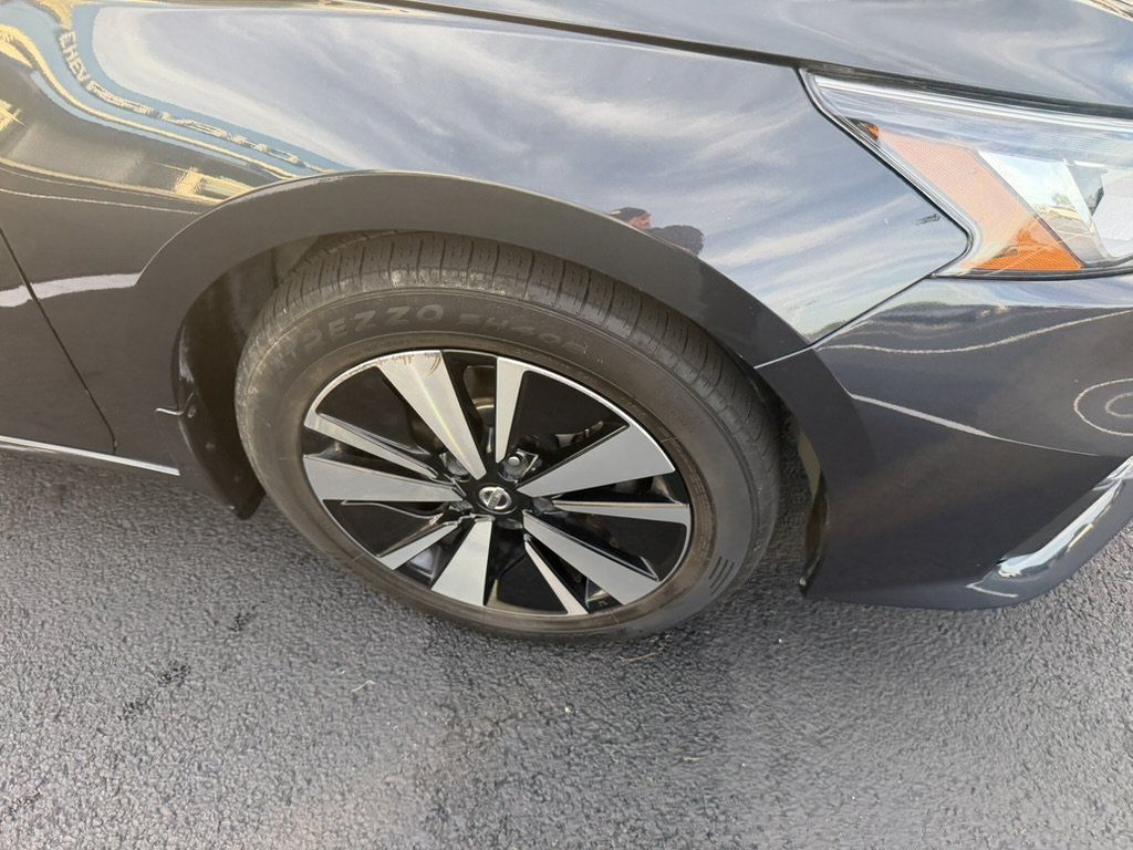 Used 2022 Nissan Altima 2.5 SV FWD image 10