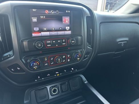 Used 2015 GMC Sierra 2500 SLE w/ All-Terrain HD Package image 12