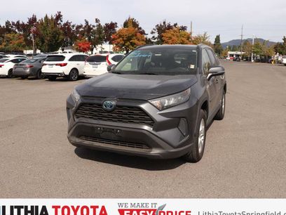 Used 2019 Toyota RAV4 LE w/ Carpet Mat Package