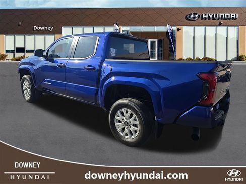 Used 2024 Toyota Tacoma SR5 RWD image 3