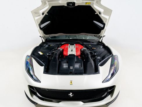 Used 2021 Ferrari 812 GTS RWD image 47