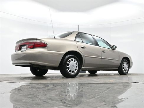 Used 2003 Buick Century Custom w/ Preferred Equipment Group 1SB image 23