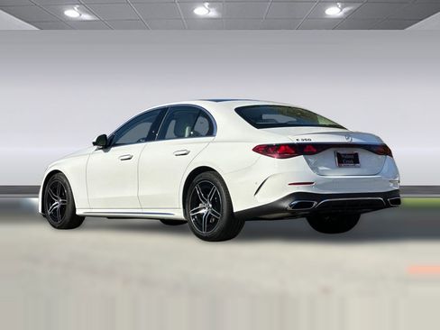 Used 2026 Mercedes-Benz E 350 Sedan image 3
