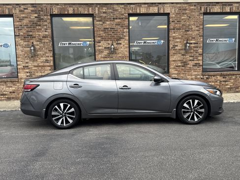 Used 2023 Nissan Sentra SV w/ SV Premium Package FWD image 6